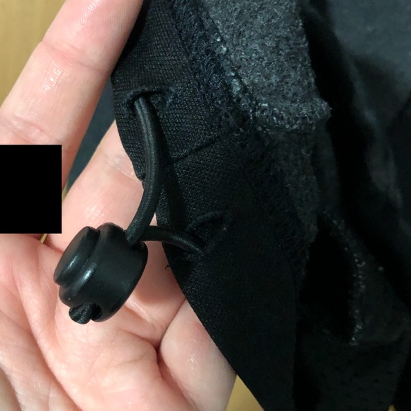 🔥 LAST CHANCE 🔥
Old Navy Pullover w/ Zipper - Picture 10 of 13